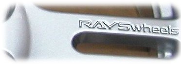 �A���~�z�C�[���A�A�E�g�����_�[